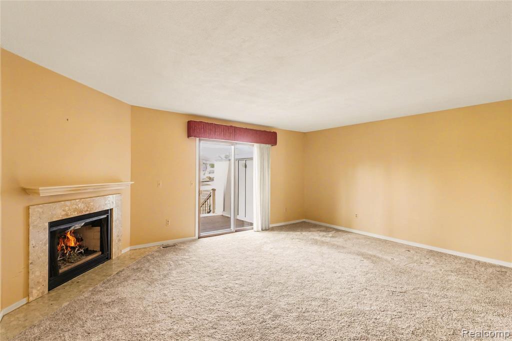 6824 Northcrest Way E, Clarkston, MI — Photo 8