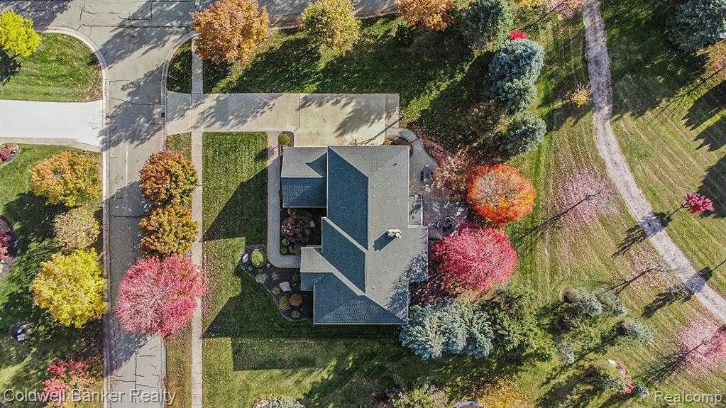 17301 OAK HILL Drive, Northville, MI 48168 — Photo 50