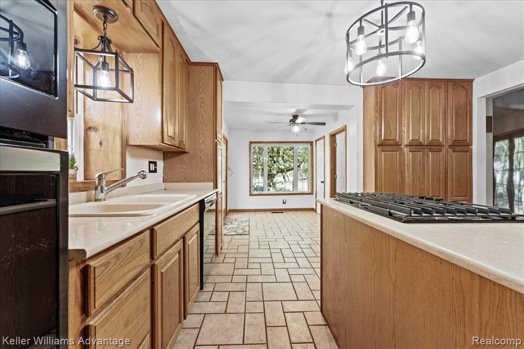 5165 Mattison Road, South Rockwood, MI — Photo 8