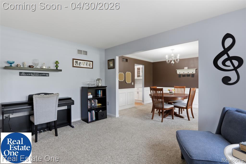 143 Blackberry Drive, White Lake, MI — Photo 6