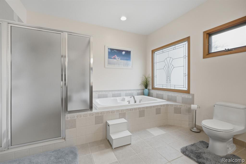 3630 S Shimmons Circle, Auburn Hills, MI 48326 — Photo 38