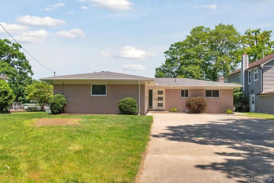 7262 Hatchery Road, Waterford, MI 48327 — Photo 58