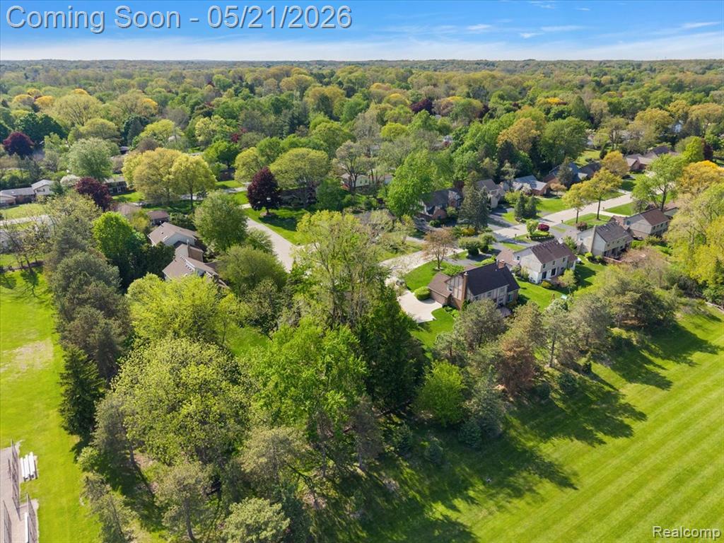 33891 Yorkridge Street, Farmington, MI 48331 — Photo 21