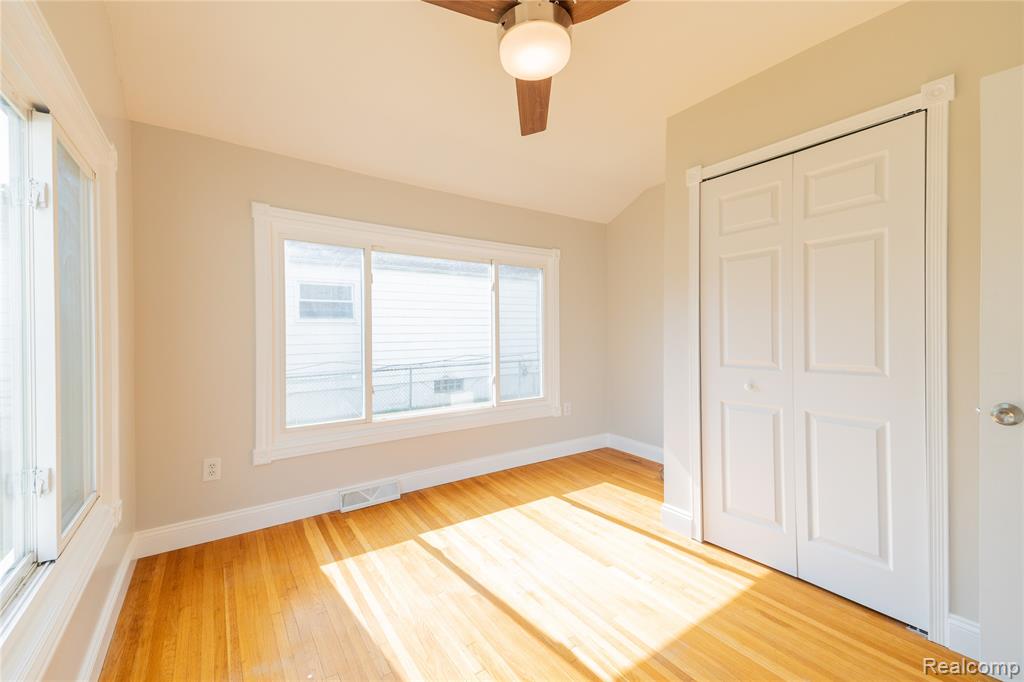 714 Park Avenue, Lincoln Park, MI 48146 — Photo 24