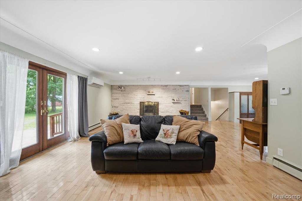 10210 Lavern Court, Clio, MI 48420 — Photo 11