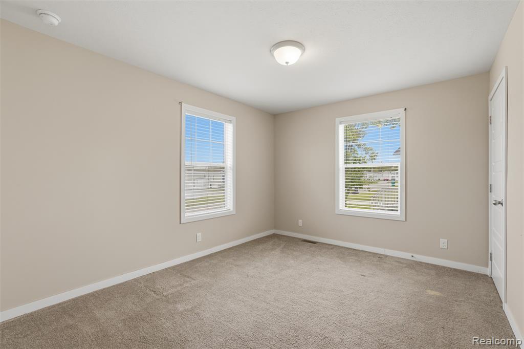 9725 Aspen Lane, Ypsilanti, MI 48198 — Photo 22