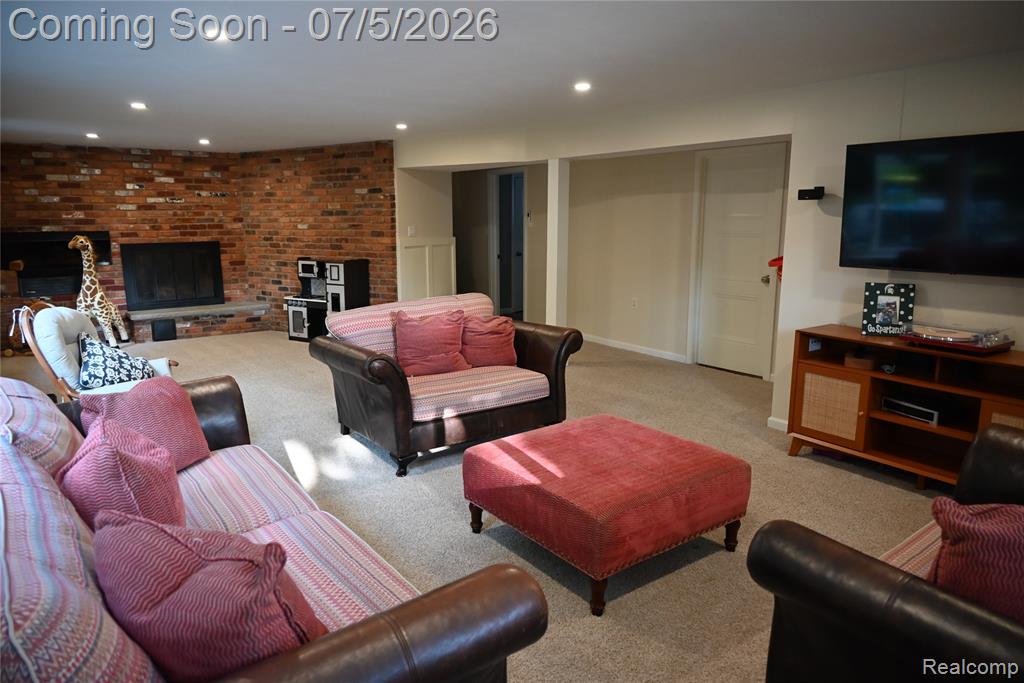 917 S Reading Road S, Bloomfield Hills, MI 48304 — Photo 15