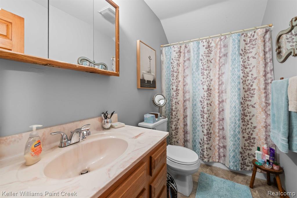 3100 Vincent Road, Clyde, MI 48049 — Photo 23