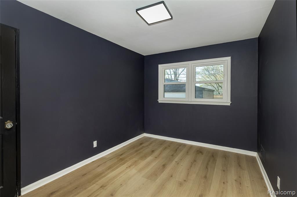 514 Greenwood Street, Inkster, MI 48141 — Photo 8