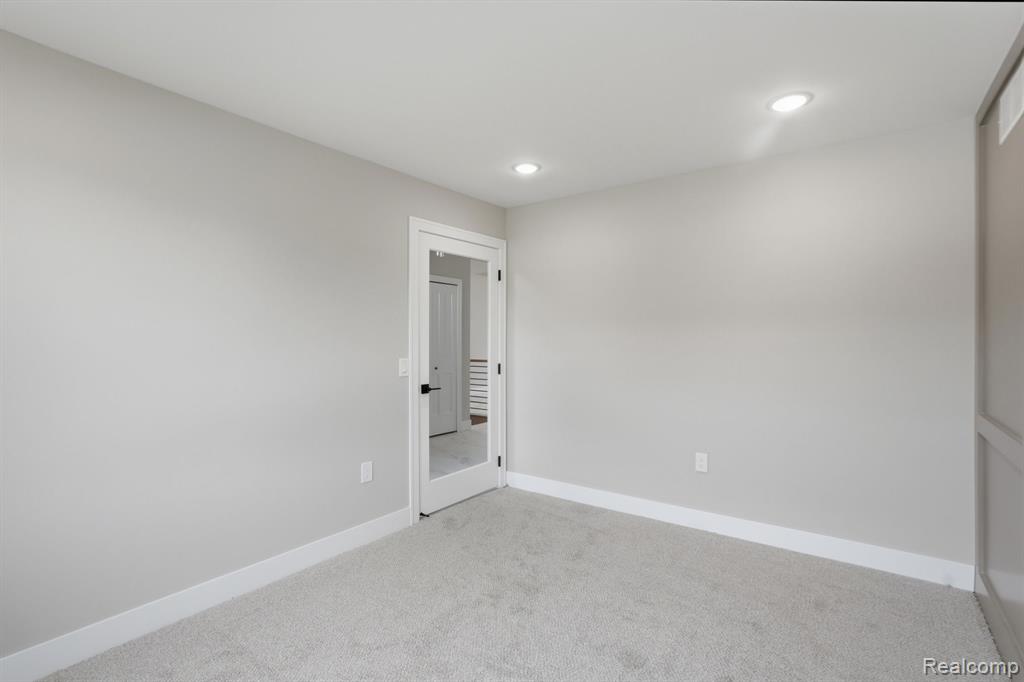 50965 Remar Farms Dr, Macomb, MI 48044 — Photo 11