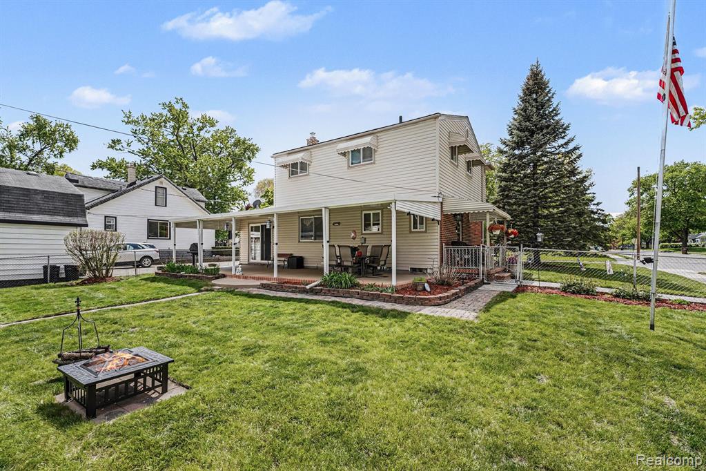 5211 Newberry Street, Wayne, MI 48184 — Photo 2