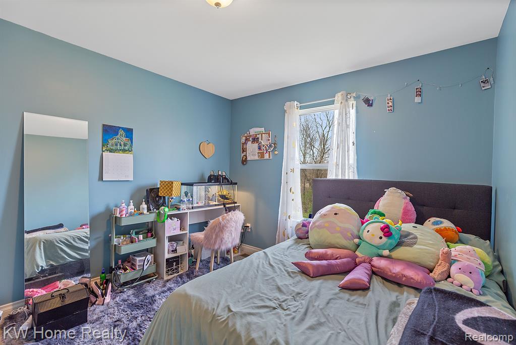 28642 OAKMONTE Circle W, New Hudson, MI 48165 — Photo 32