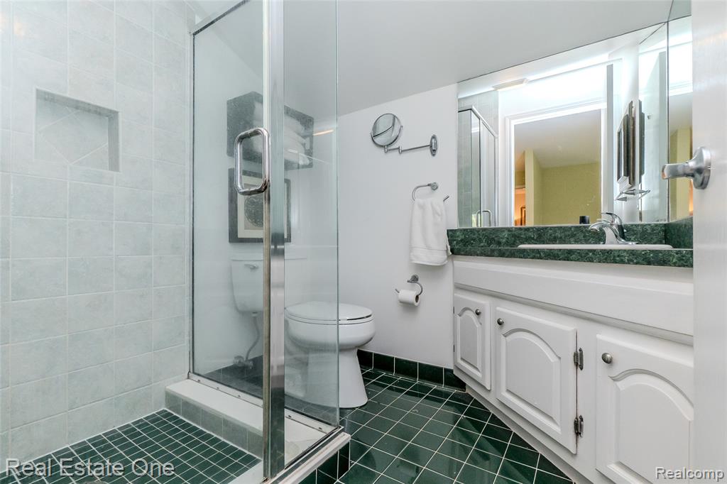 4575 Fairway Court, Waterford, MI 48328 — Photo 49