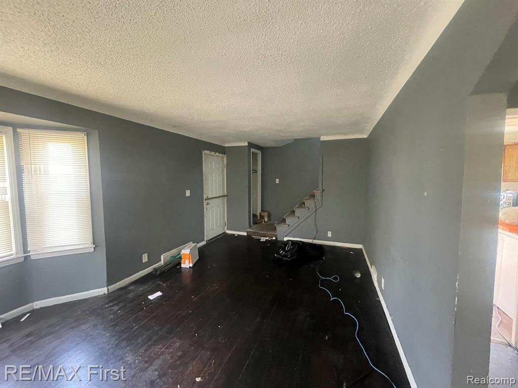 3677 Somerset Avenue, Detroit, MI 48224 — Photo 13