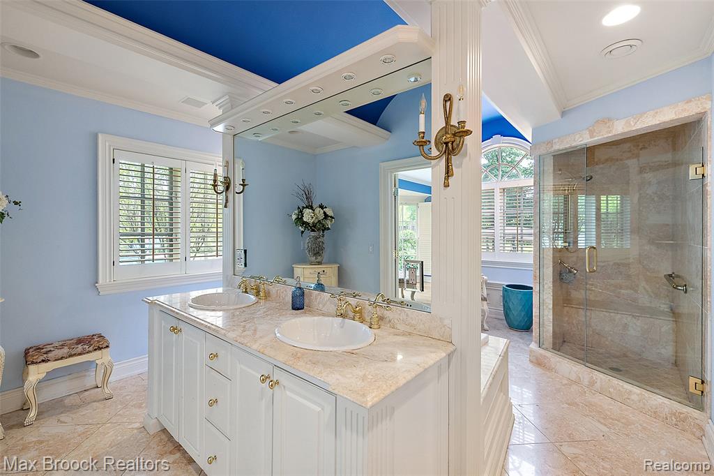 760 Lone Pine Road, Bloomfield Hills, MI 48304 — Photo 18