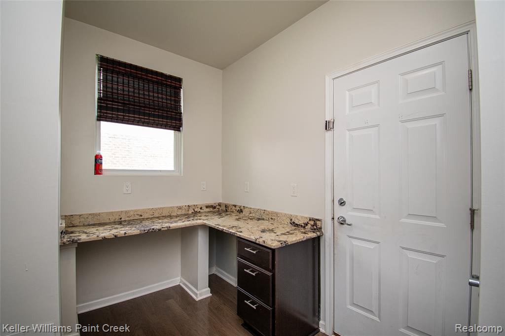 5995 Branch Drive Drive, Canton, MI 48187 — Photo 21