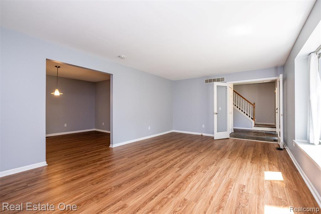 4079 Cumberland Court, Commerce Twp, MI 48390 — Photo 9