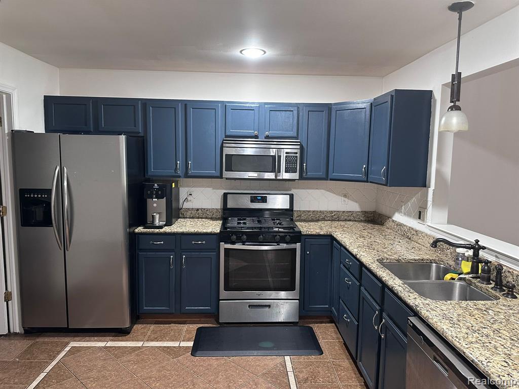 521 CHERRY GROVE Road, Canton, MI 48188 — Photo 20