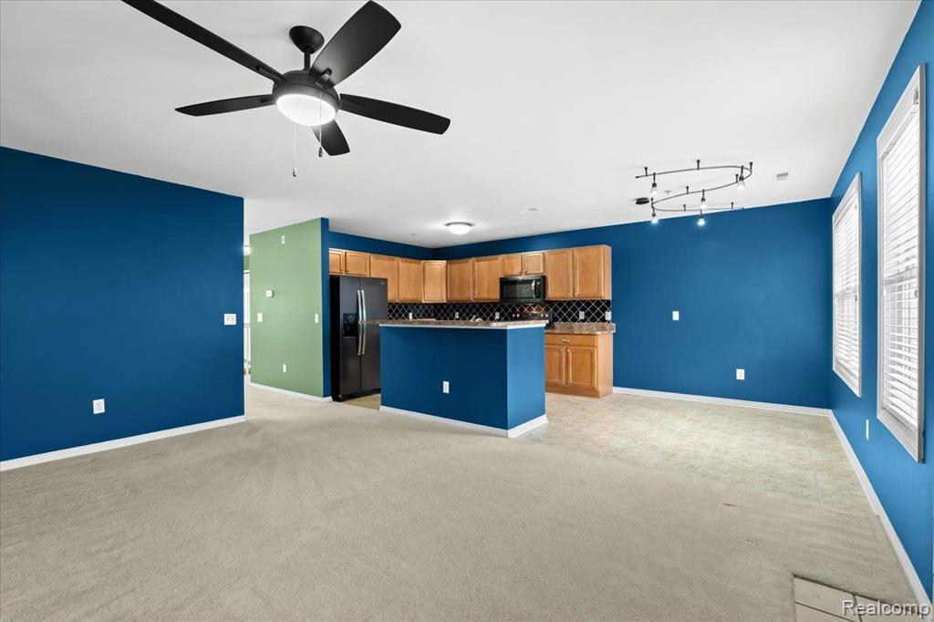 50111 HARDING Street, 121, Canton, MI 48188 — Photo 11