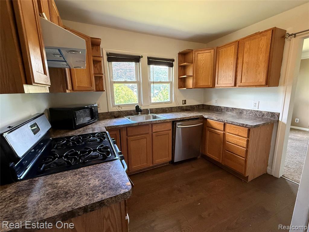 5751 DREXEL Street, Dearborn Heights, MI 48127 — Photo 5