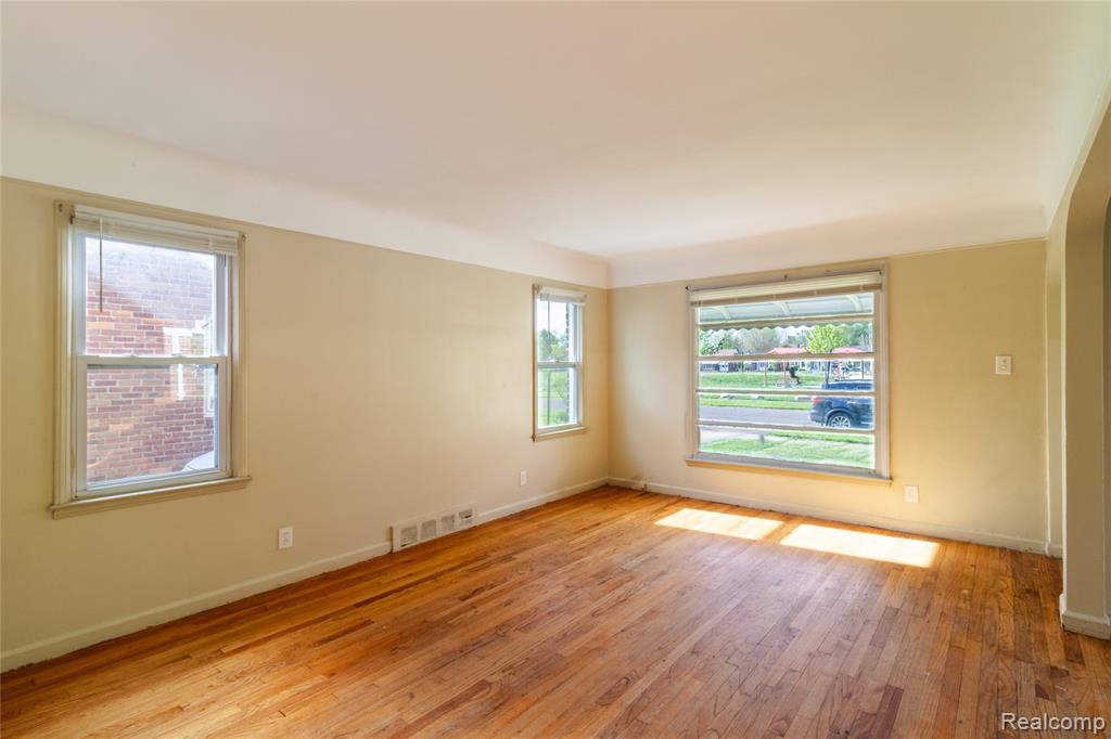 16260 Bringard Drive, Detroit, MI 48205 — Photo 6