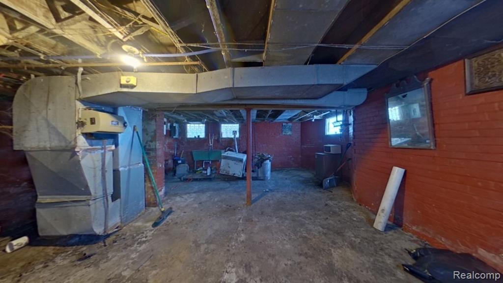 5235 MOUNT ELLIOTT Street, Detroit, MI 48211 — Photo 7