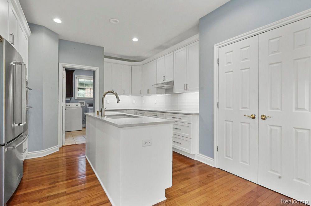 71 BURNIAH Lane, Lake Orion, MI 48362 — Photo 15
