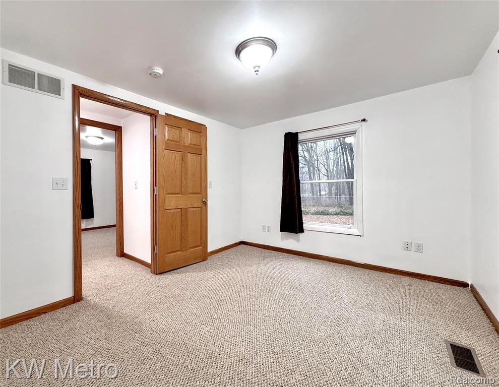 1730 INDIAN Road, Lapeer, MI 48446 — Photo 17