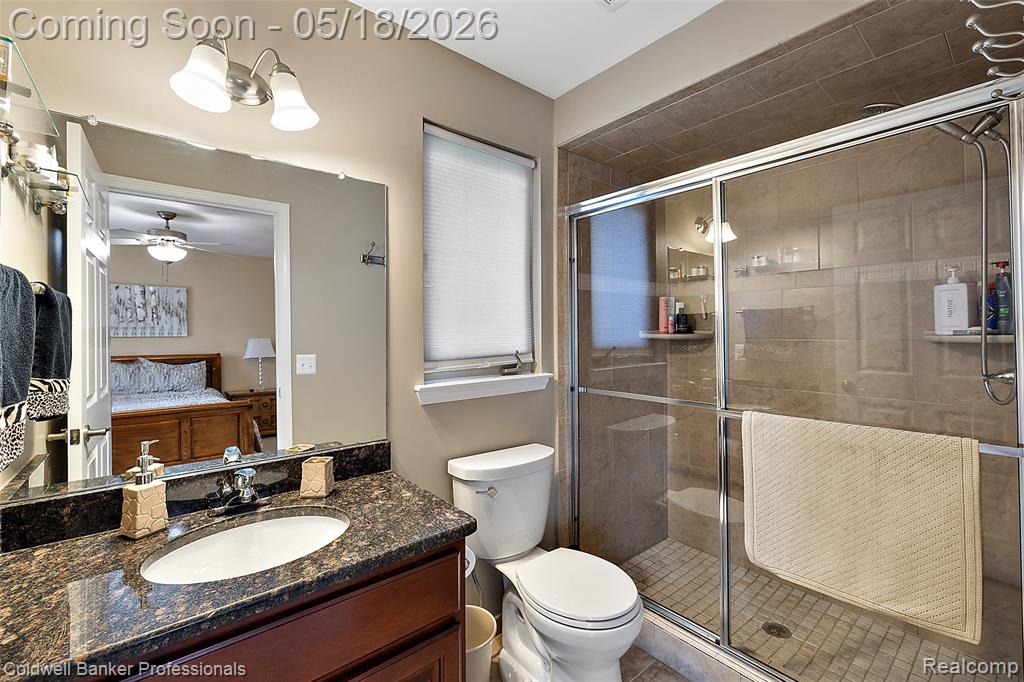 16532 Moore Park Road, Macomb, MI 48044 — Photo 17