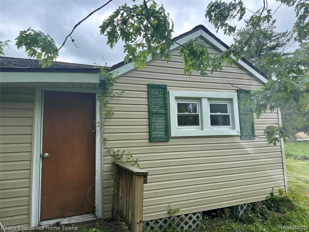 4466 Dove Road, Port Huron, MI 48060 — Photo 3