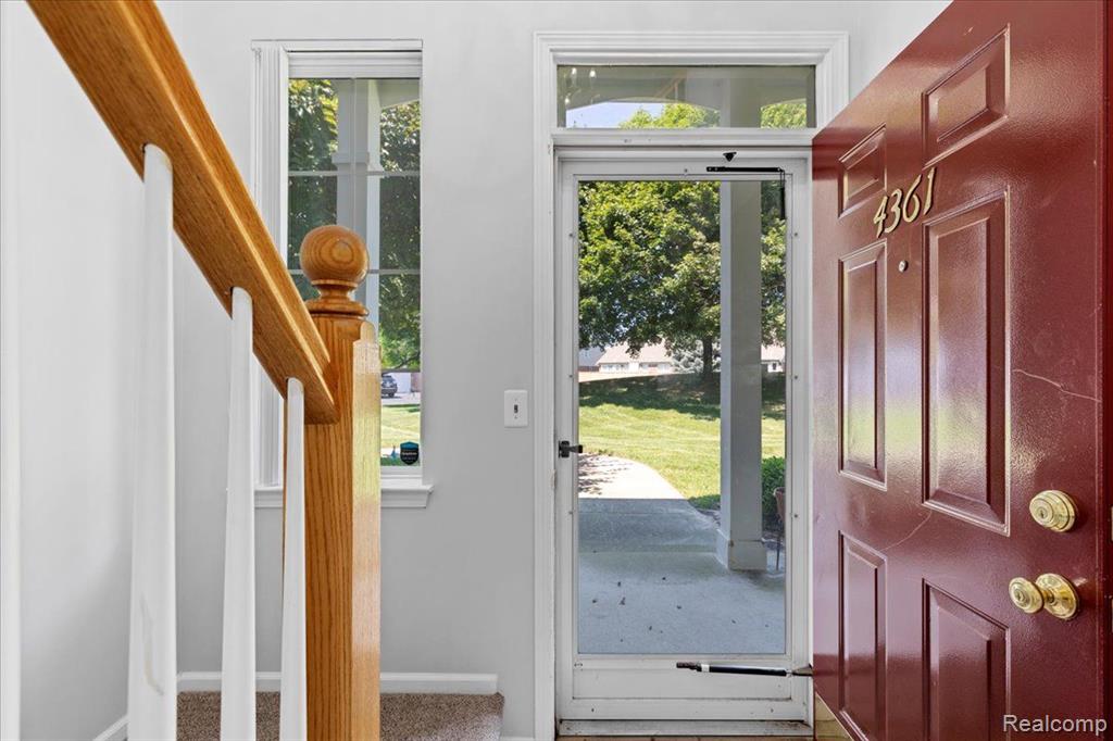 4361 BERKSHIRE Drive, Sterling Heights, MI 48314 — Photo 6