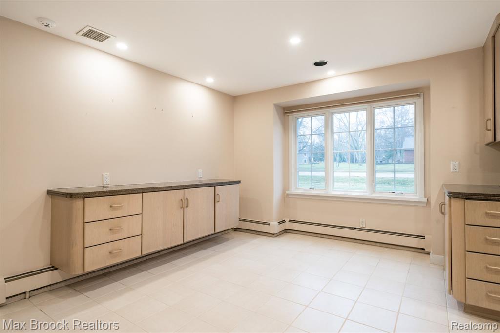 25461 Tweed Drive, Franklin, MI 48025 — Photo 15