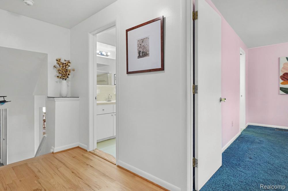 6672 Timber Ridge Drive, Bloomfield Hills, MI 48301 — Photo 20
