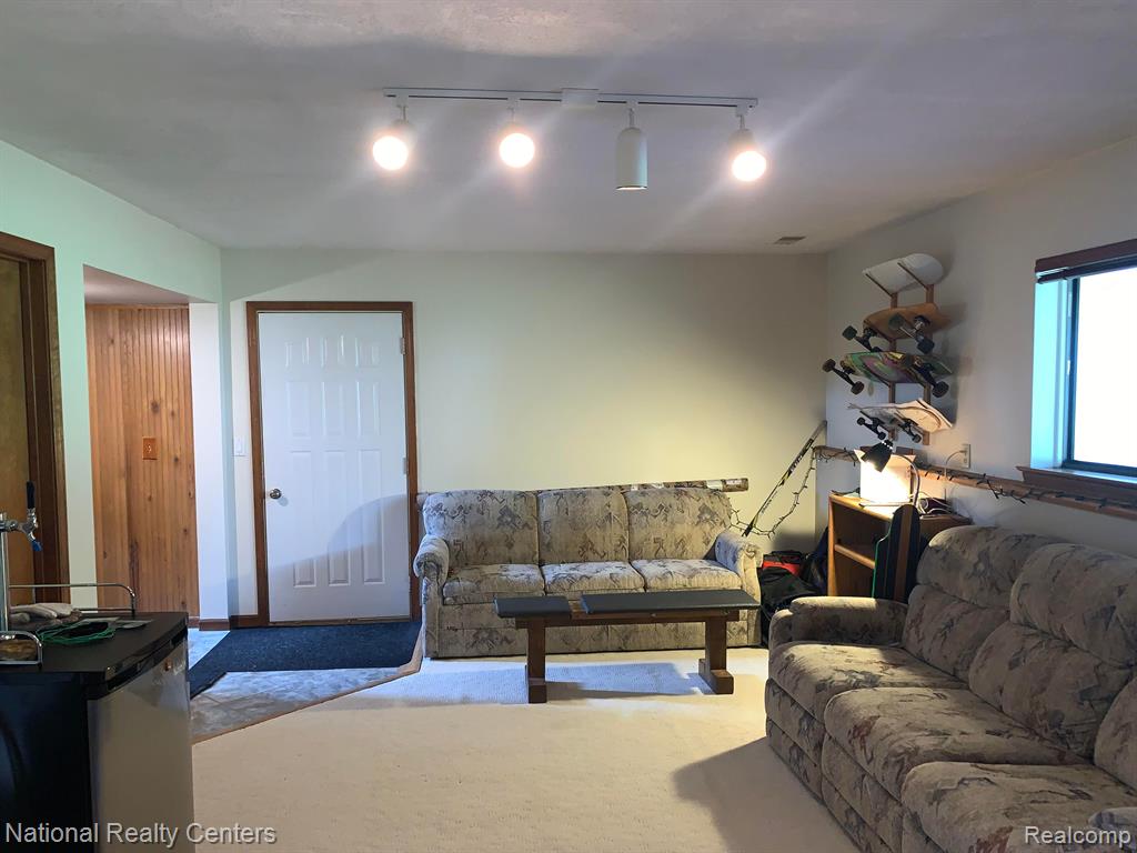 860 BALD EAGLE LAKE Road, Ortonville, MI 48462 — Photo 28