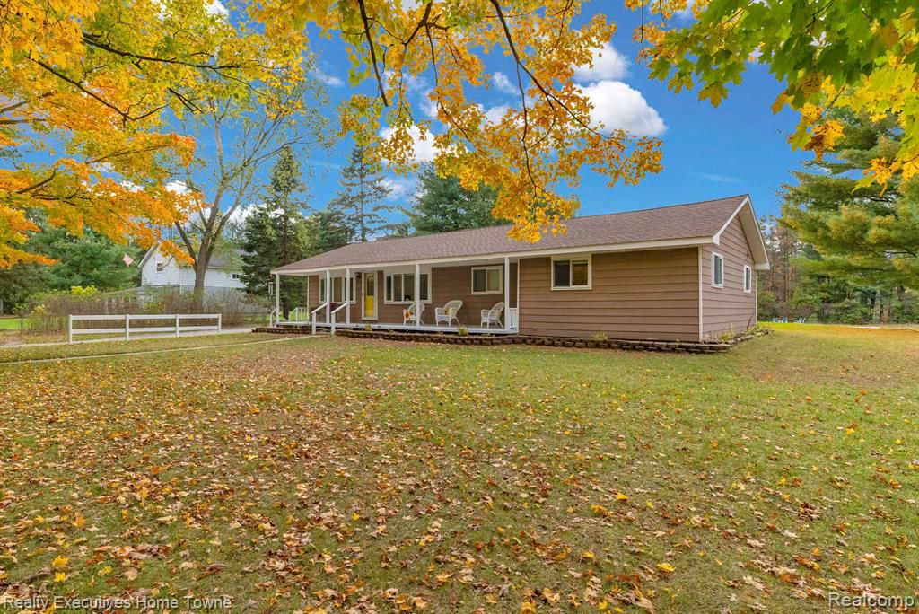 1663 EMERSON Road, Wales, MI — Photo 4