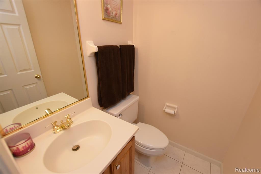 6018 COVERED WAGONS Trail, Flint, MI 48532 — Photo 14