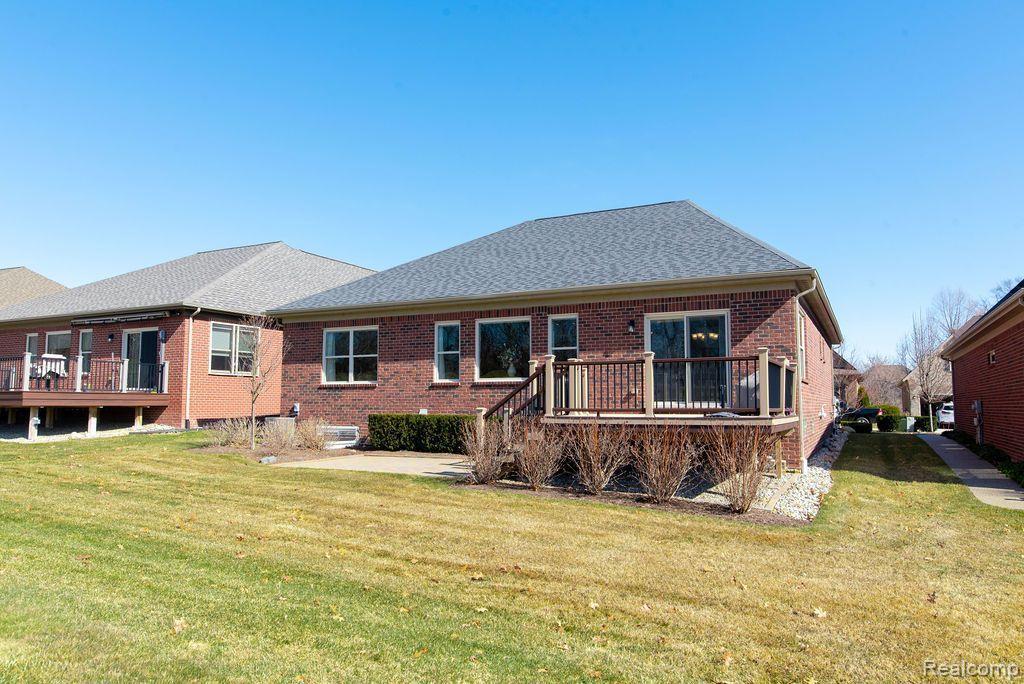 6962 Rawling, Washington, MI — Photo 34