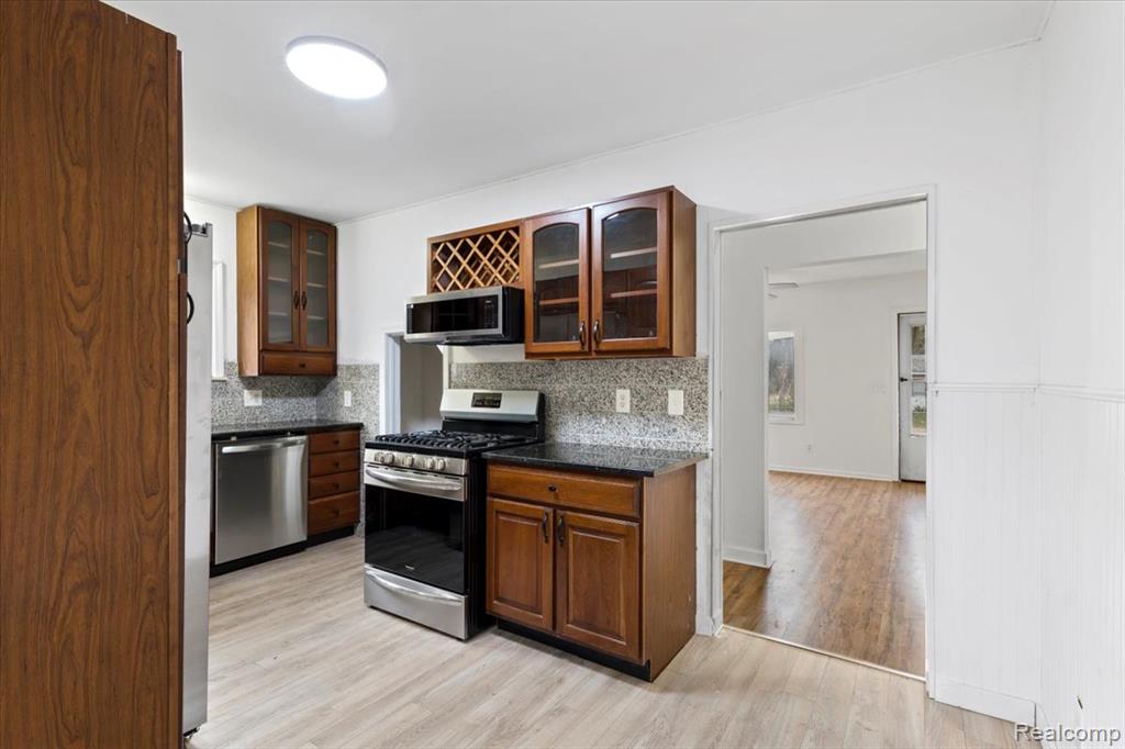 4203 Minerva Drive, Flint, MI 48504 — Photo 5