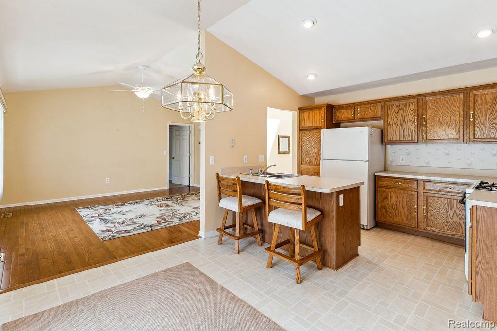 41446 REDMOND, Clinton Twp, MI 48038 — Photo 8