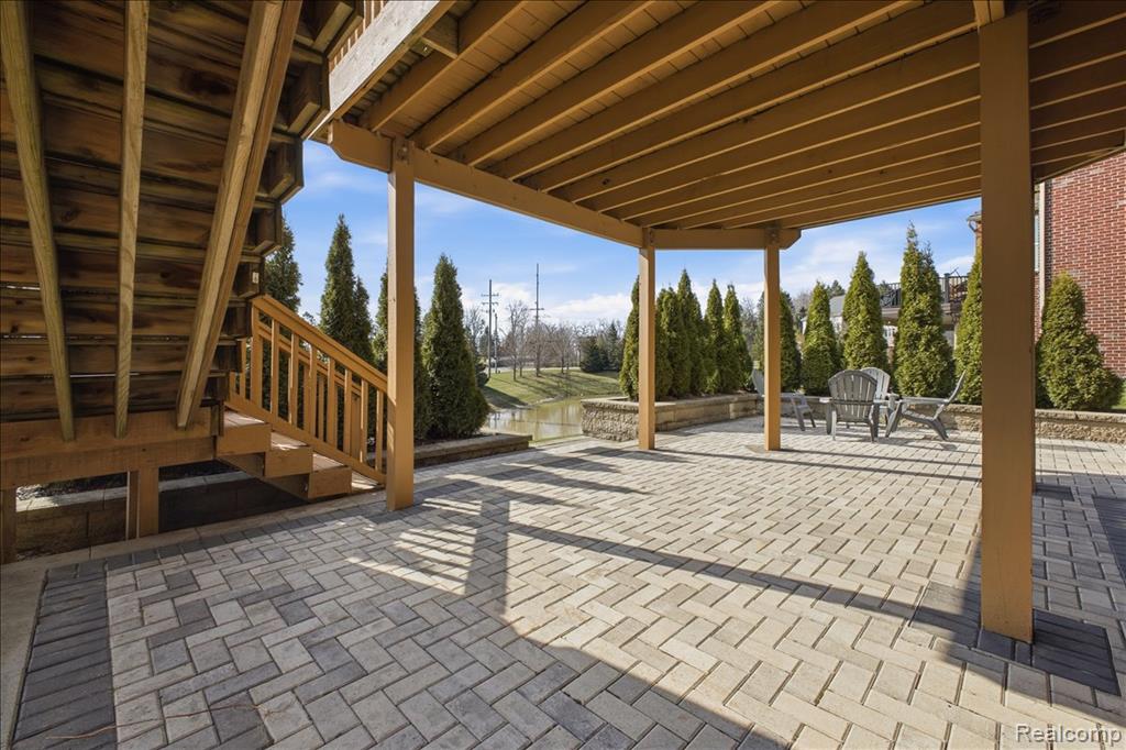 4930 E Stonegate Circle, Lake Orion, MI — Photo 47