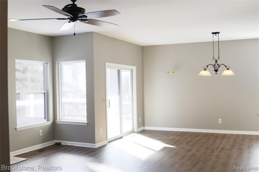 5624 Northcrest Crossing, Clarkston, MI — Photo 7
