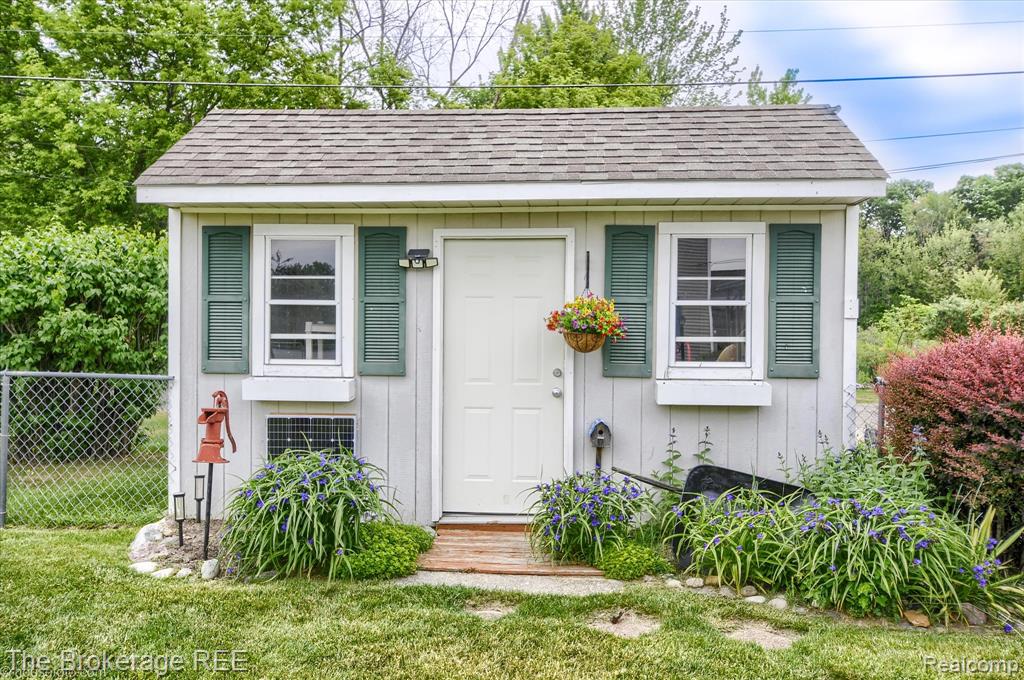 2235 W Fork Road, Lapeer, MI 48446 — Photo 26