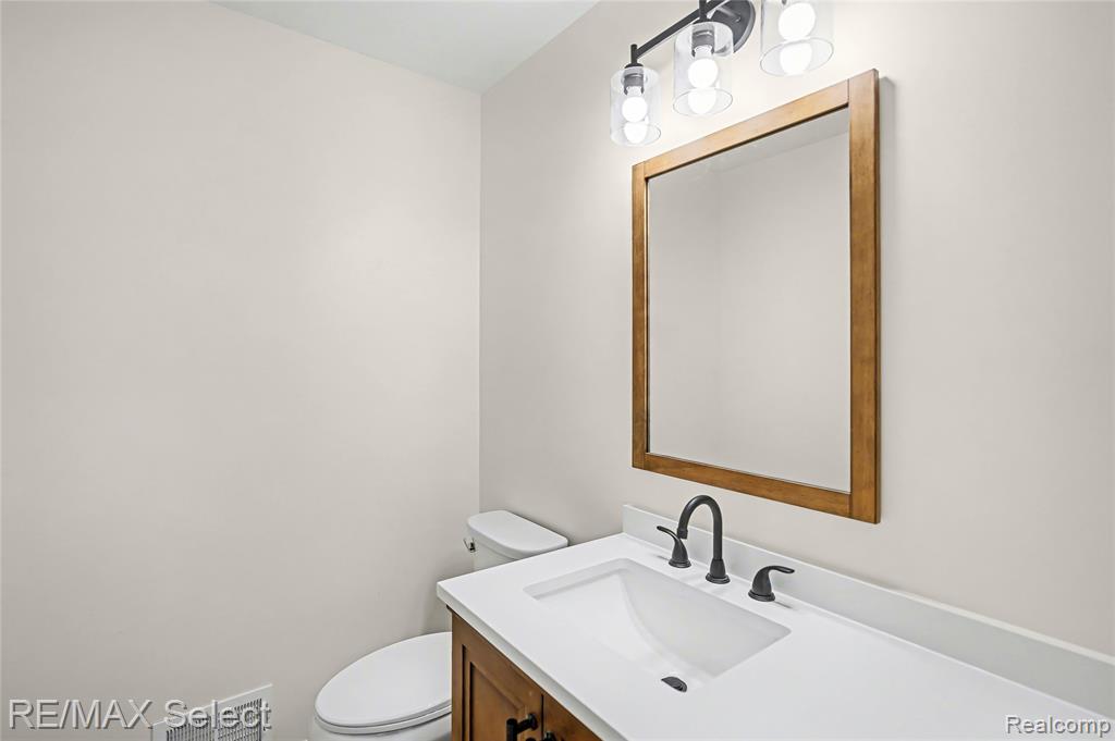 408 3rd Street, Fenton, MI 48430 — Photo 27