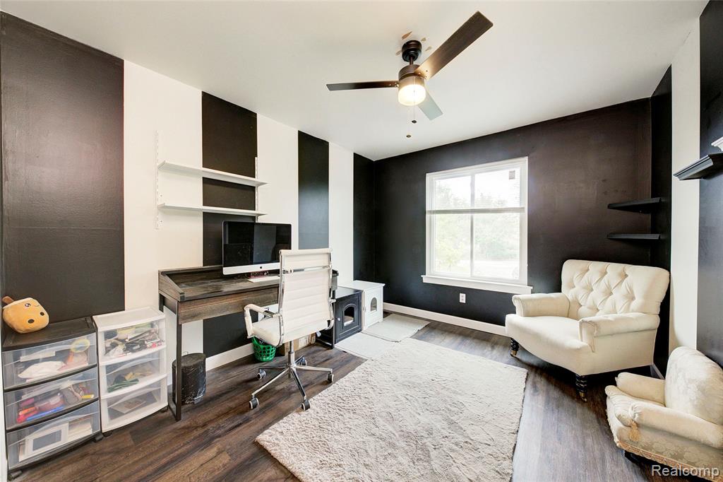 41674 BEDFORD Drive, Canton, MI 48187 — Photo 16