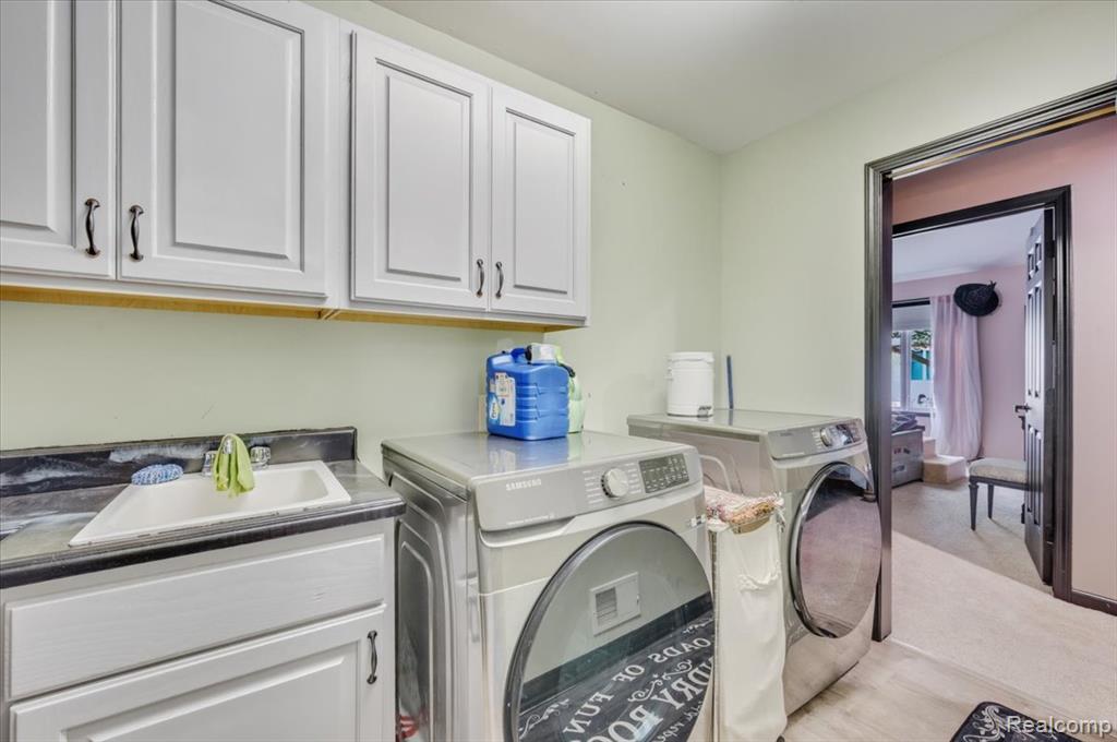 6052 Belmont Court, Grand Blanc, MI 48439 — Photo 27