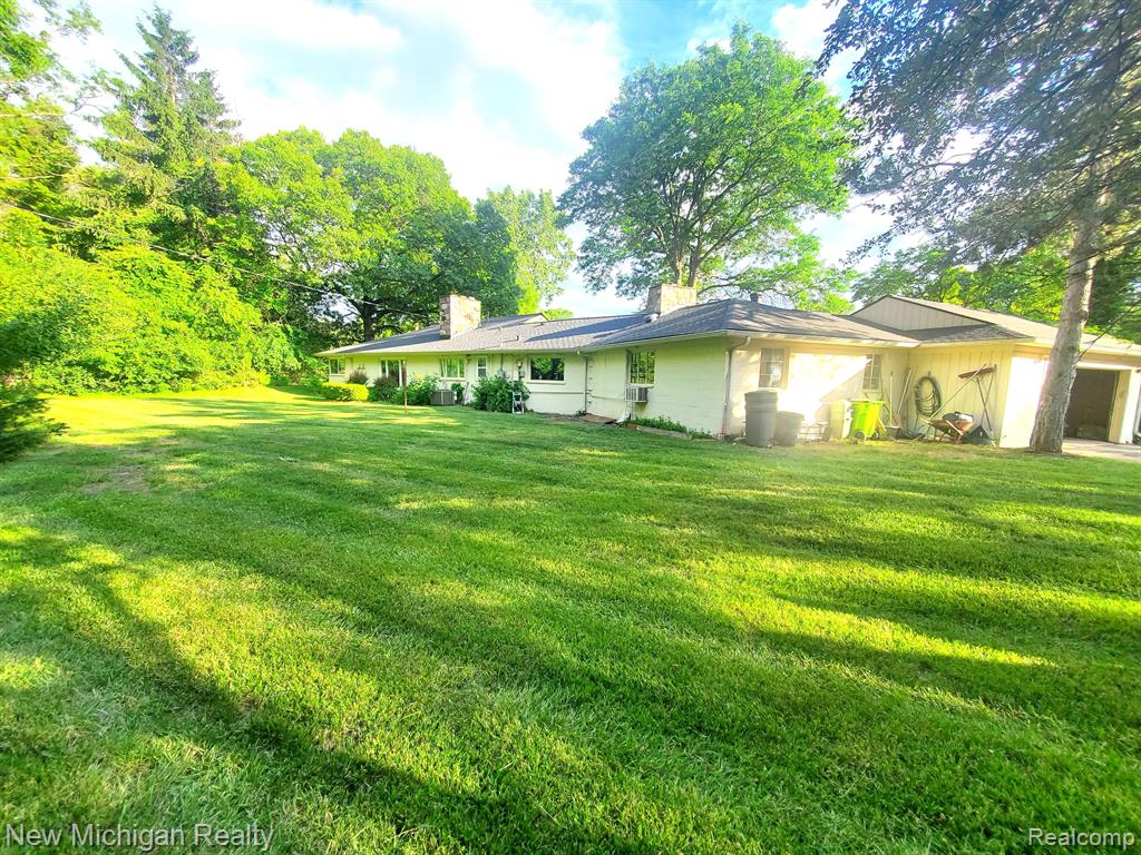 5535 WILLOW VALLEY Drive, West Bloomfield, MI — Photo 13