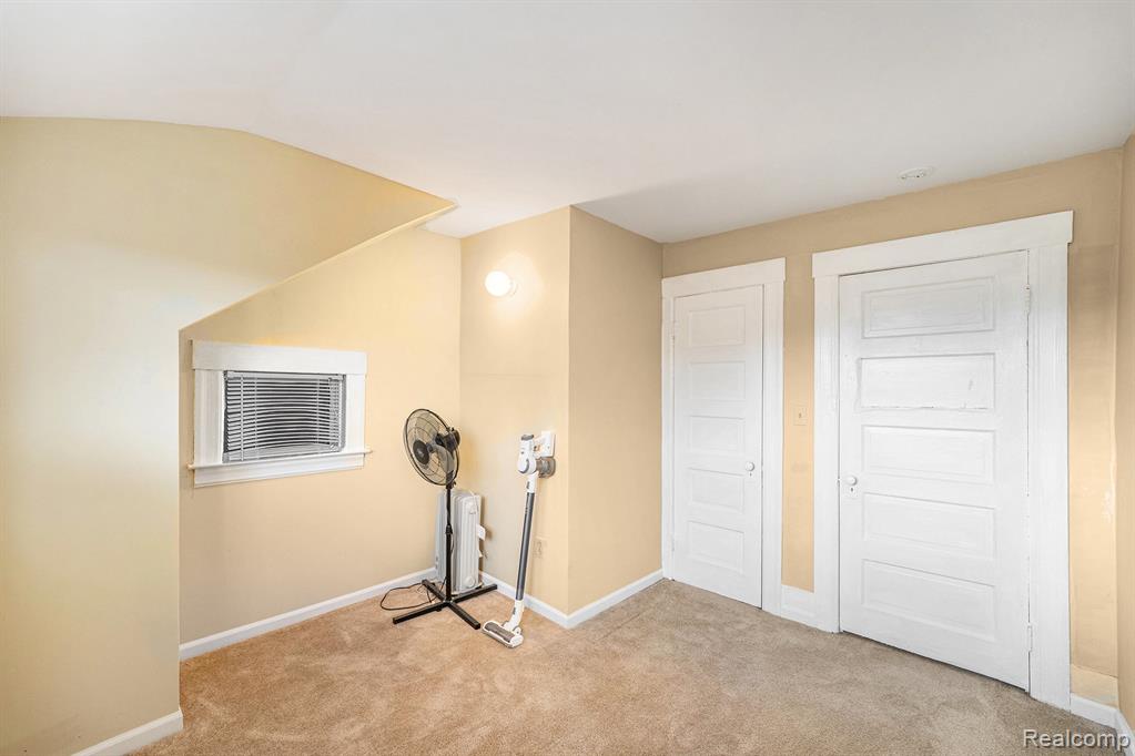 701 Cleophus Parkway, Lincoln Park, MI 48146 — Photo 13