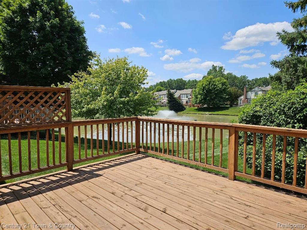 1926 OTTER POND Lane, Canton, MI 48188 — Photo 3