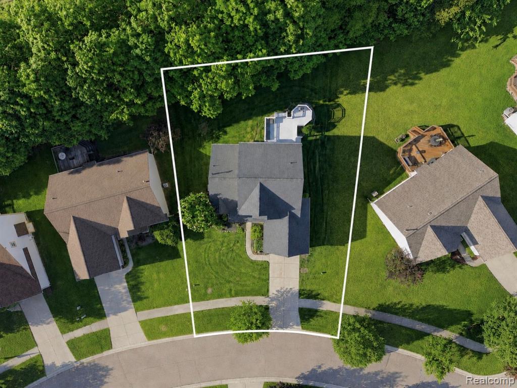 2067 Ashford Drive, Davison, MI 48423 — Photo 5