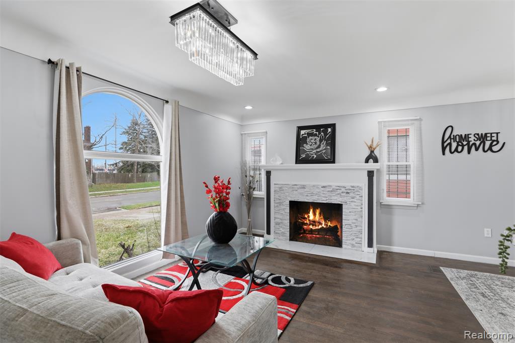 5934 Haverhill Street, Detroit, MI 48224 — Photo 9